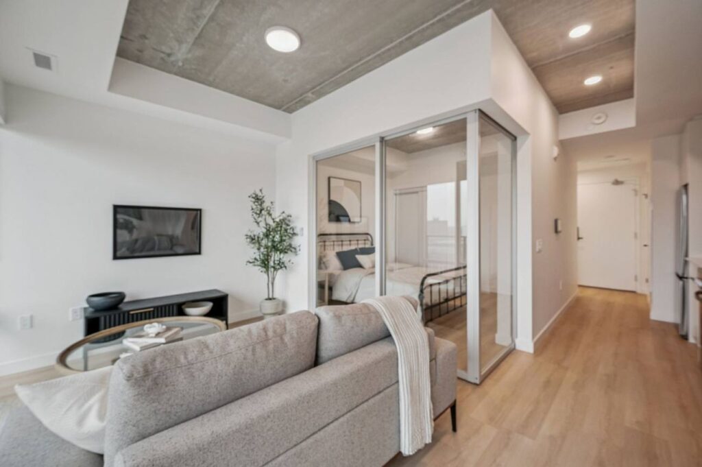 Jr 1 bedroom