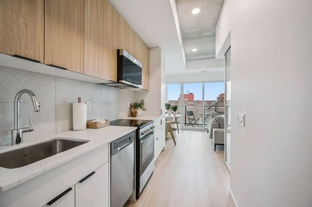 Unit 1D · Kitchen